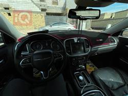 کرایسلەر 300
